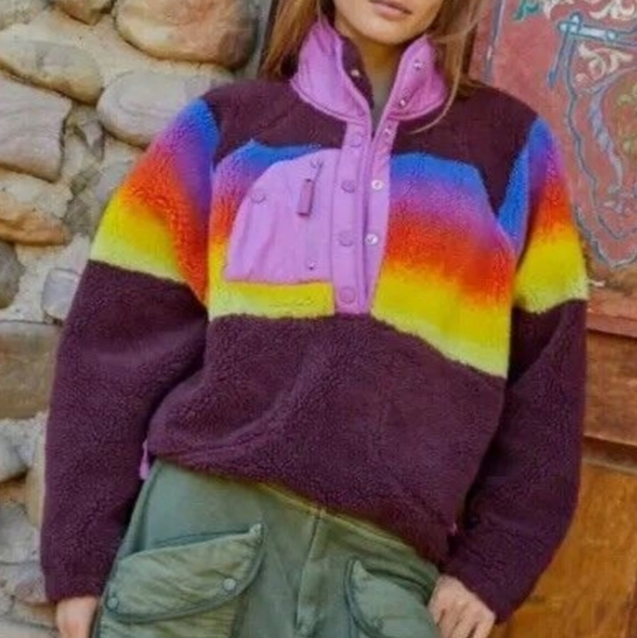 NWOT Women's size XS Free People Movement Sherpa pullover